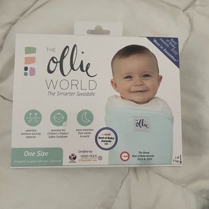 The Ollie world the smarter swaddle NWT